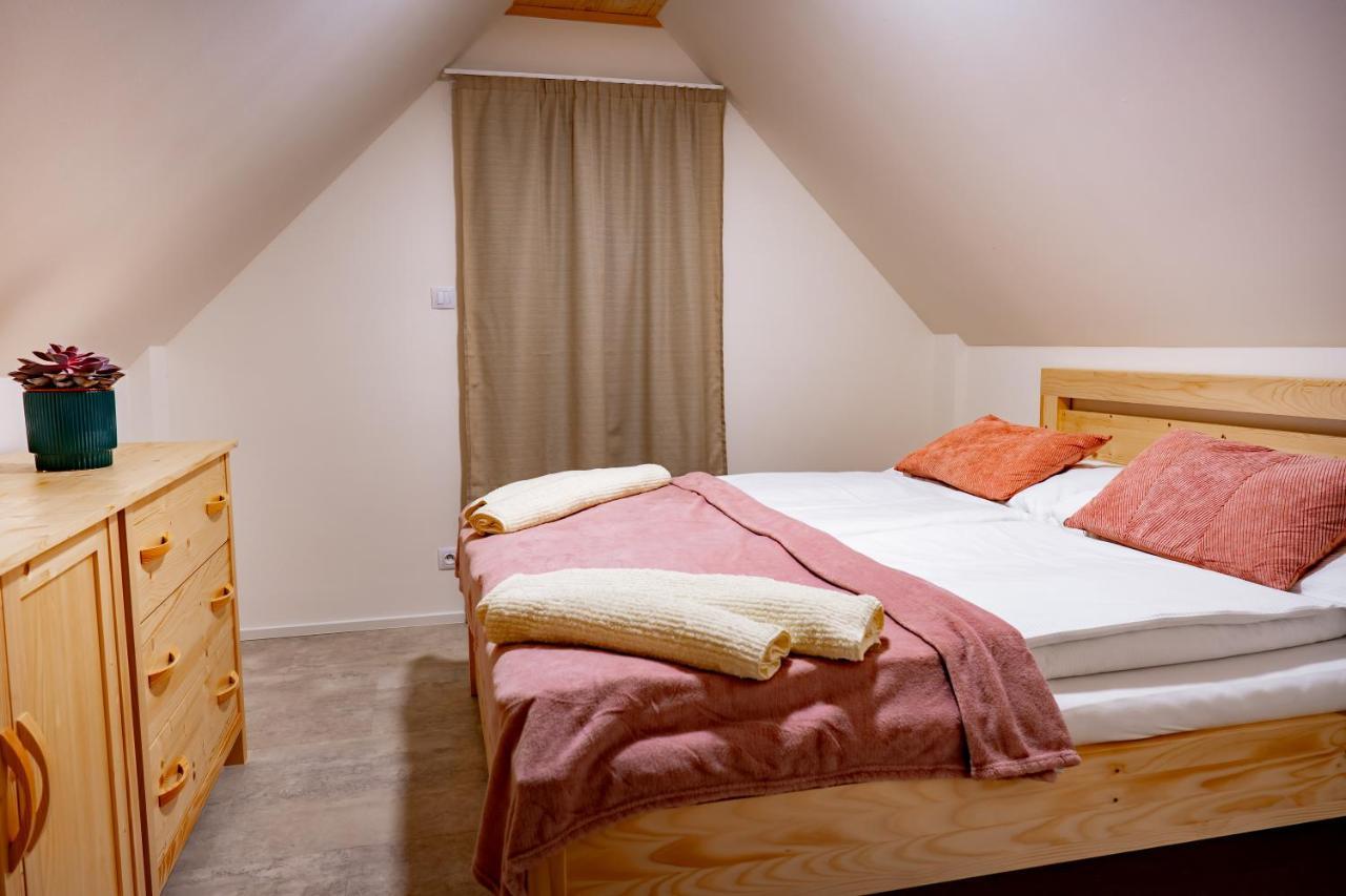 Apartmany None Branná Екстериор снимка