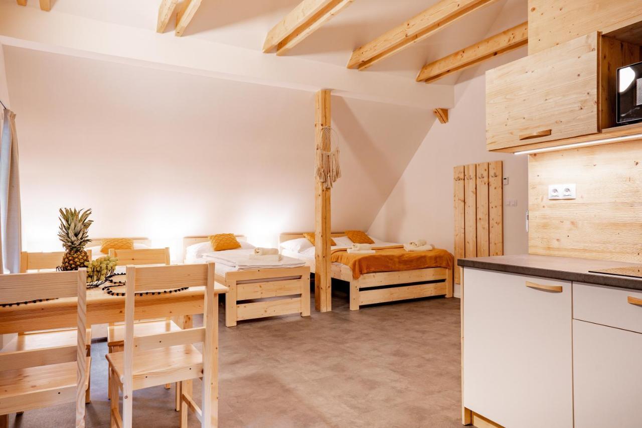 Apartmany None Branná Екстериор снимка